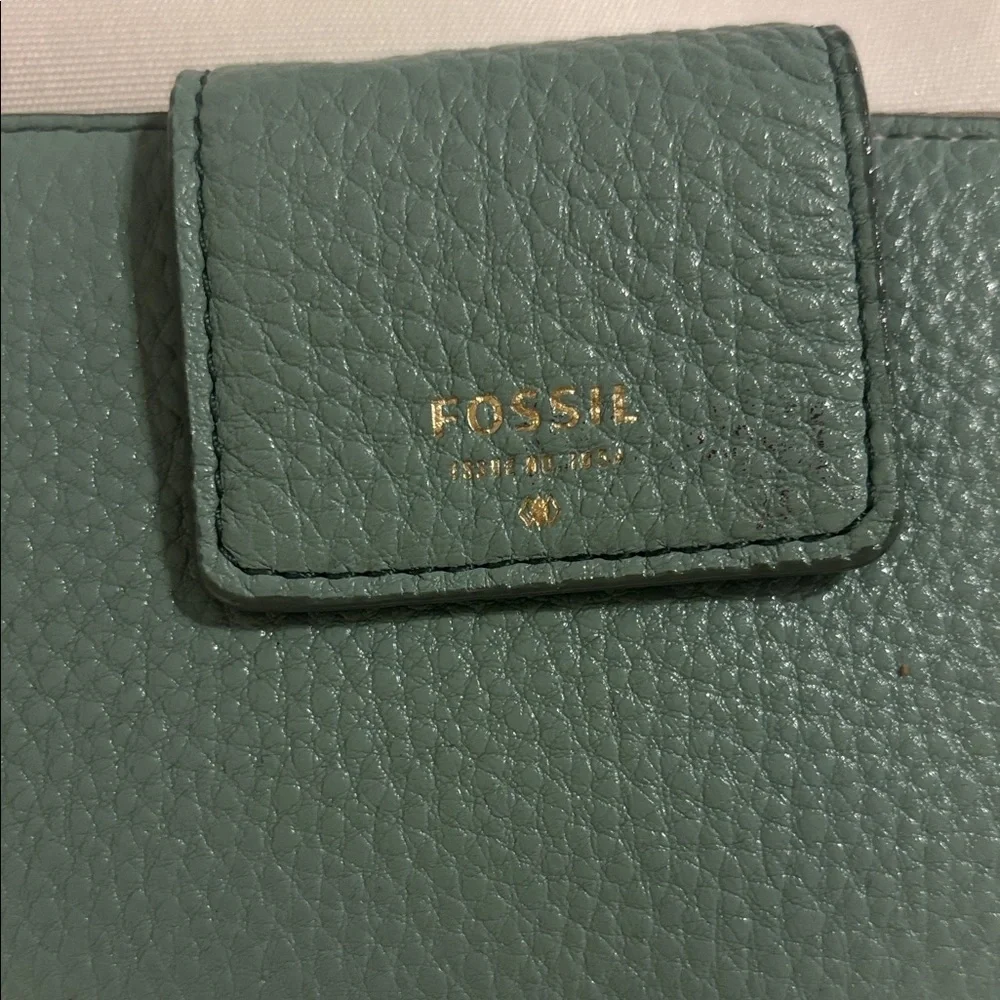 Fossil Teal Leather Wallet Preloved